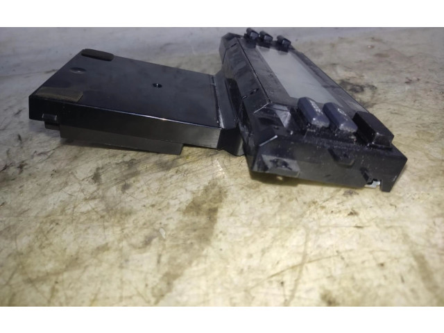 Дисплей    1987741   Volvo V70