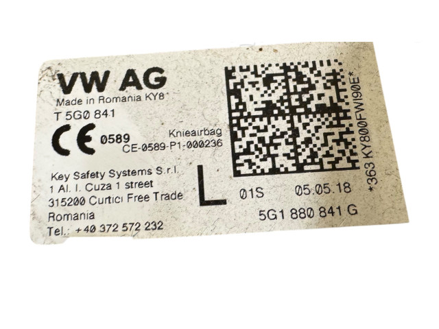 Подушка безопасности для колен 5G1880841G, T5G0841 Skoda Octavia Mk3 (5E)