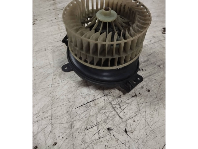 Вентилятор печки       Mercedes-Benz E W124