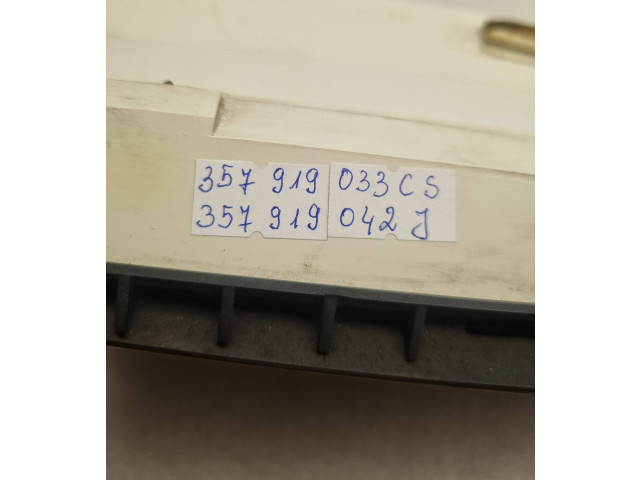 Přístrojová deska Volkswagen PASSAT B3 1991 357919033CS, 357919042J