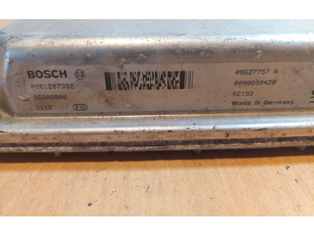 Блок управления двигателем Блок управления 0261207392, 08627757A   Volvo S60