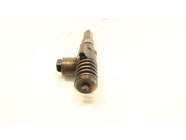 Форсунка     Audi A3 S3 8P   