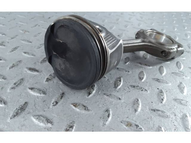 Поршень с шатуном 120103274R, 121003320R Dacia Sandero III