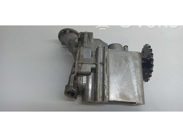 Масляный насос  K9K612 150008247R, 21953103  Renault Clio IV 