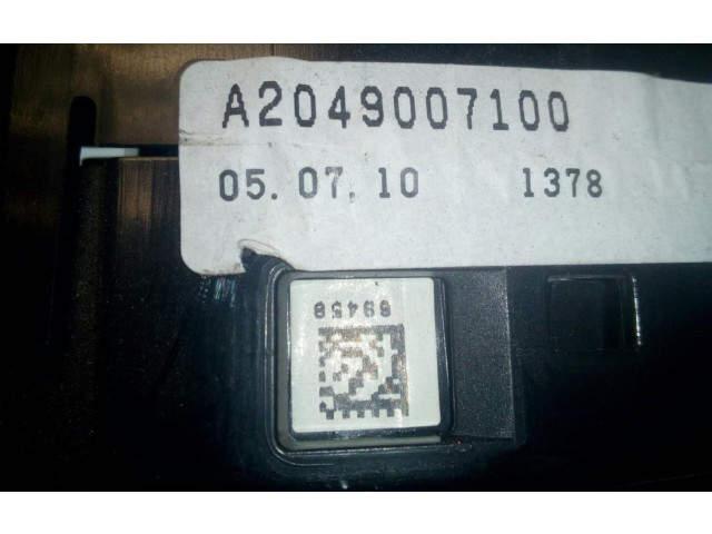 Панель приборов A2049023600   Mercedes-Benz GLK (X204)       