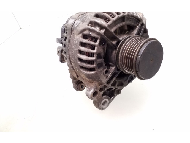 Генератор 03L903023, 0124525187   Volkswagen Caddy      