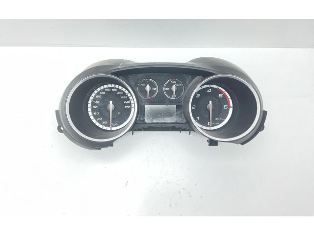 Přístrojová deska Alfa Romeo Giulietta 2010 50527454, 50516478