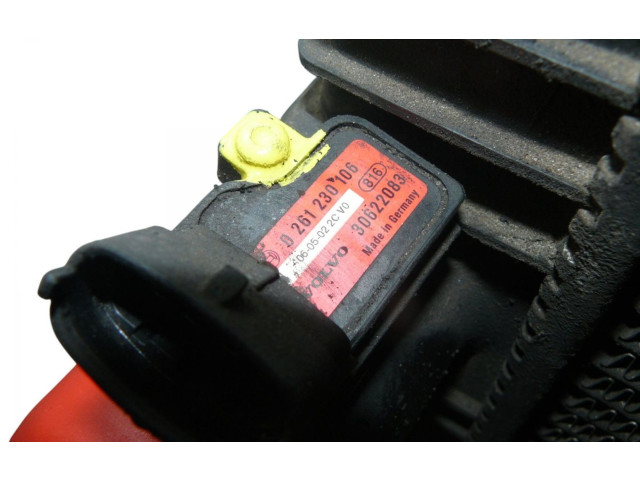 Интеркулер 989581K, 30748808 Volvo XC90