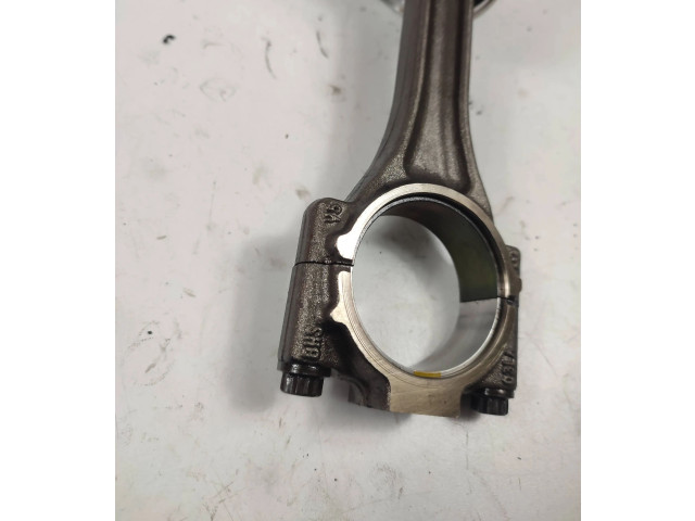 Поршень с шатуном DDY 03LA Skoda Octavia Mk3 (5E)