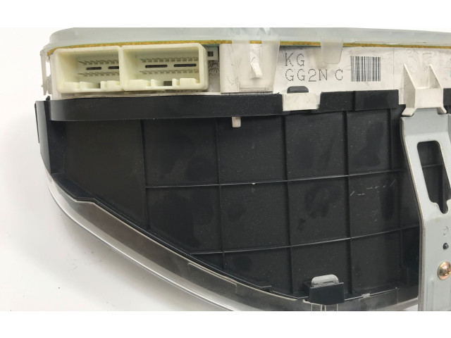 Панель приборов KGGG2NC Mazda 626