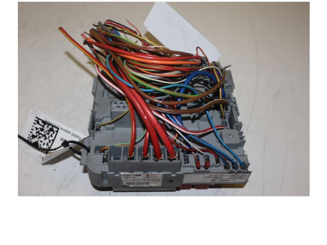 Блок предохранителей 51867697 Alfa Romeo Giulietta