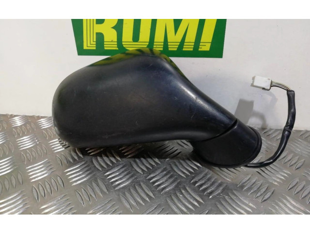 Зеркало электрическое Mitsubishi Carisma 2000 - 2004 года