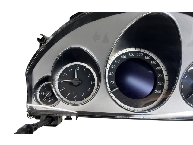 Přístrojová deska Mercedes-Benz E AMG W212 2012 a2129001614