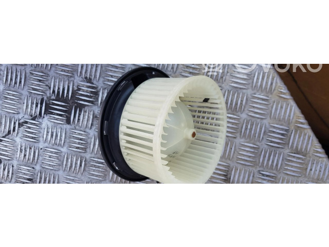 Вентилятор печки 7737016101 Jeep Cherokee III KJ