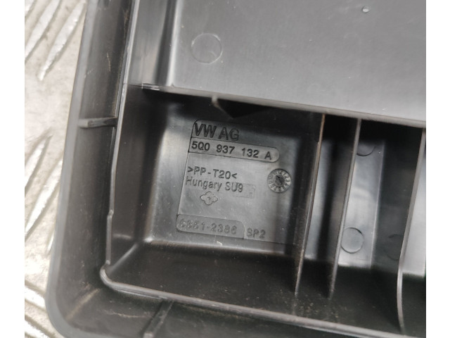 Блок предохранителей  5Q0937132A, 5Q0907361G   Audi Q3 F3    