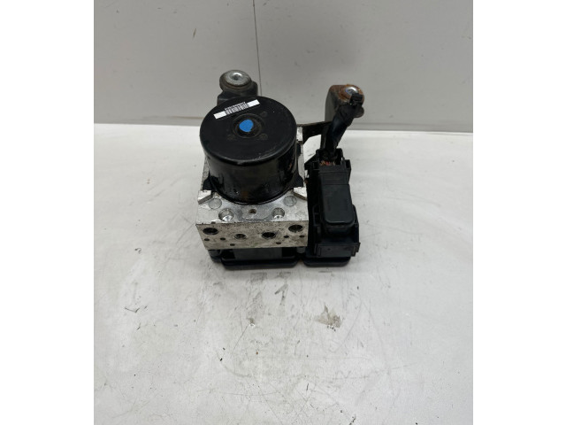 Блок АБС 31329137, 11W233   Volvo  V70  2008 - 2013 года