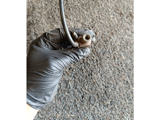 Vstřikovač 046130201E Audi A6 S6 C4 4A AAT