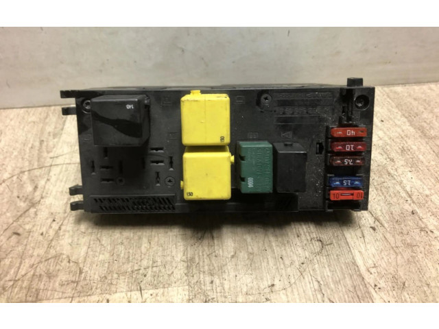 Pojistková skříňka 2105400250, 2105400250 Mercedes-Benz E AMG W210 2000