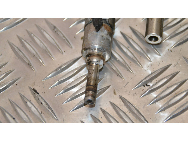 Магистральная трубка топлива    06K133317G, 1309320279   Skoda Octavia Mk3 (5E)