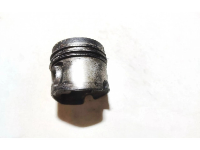 Поршень 79v101, m401 Volkswagen PASSAT B4