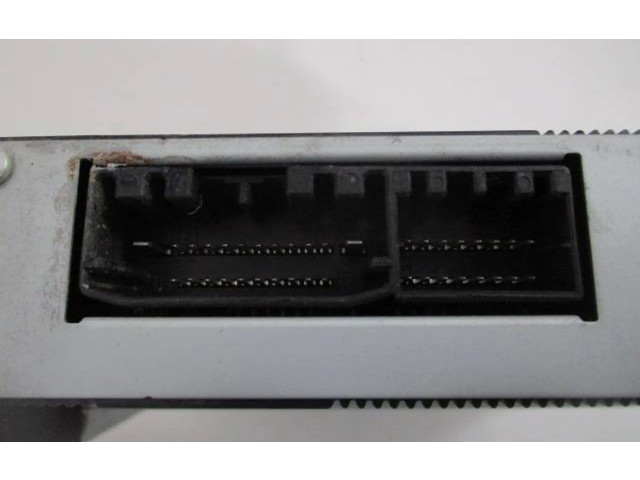 Звукоусилитель 68248754AB   Jeep Grand Cherokee