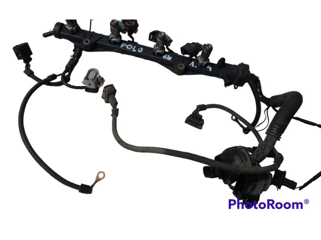 Топливная рампа 032133319A, 2900901839   Volkswagen Polo III 6N 6N2 6NF  