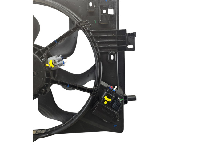 Вентилятор радиатора 214815462R Renault Clio V