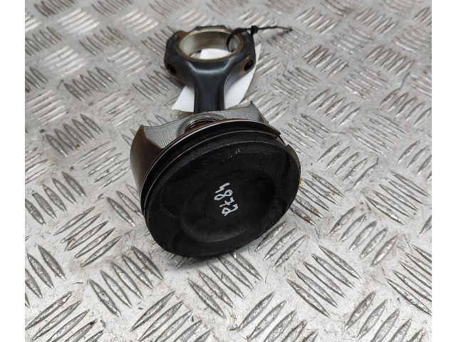 Píst A2780301117, A2780300520 Mercedes-Benz CLS C218 X218 M 278.922