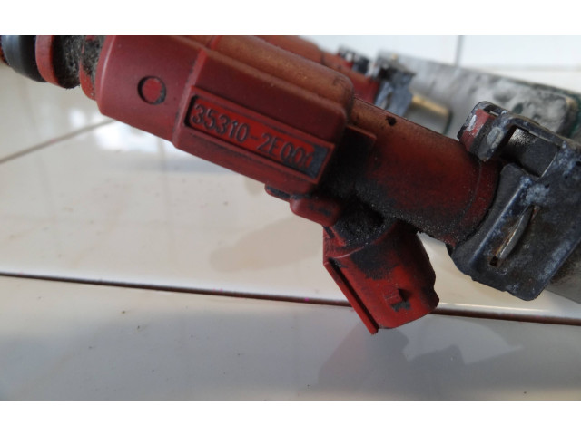 Топливная рампа 35310-2E000, 35300-2E001   KIA Sportage   для двигателя G4NA