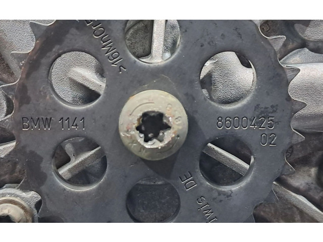 Čerpadlo oleje 11417637217, 11418513665 BMW i8 B38 K15 A