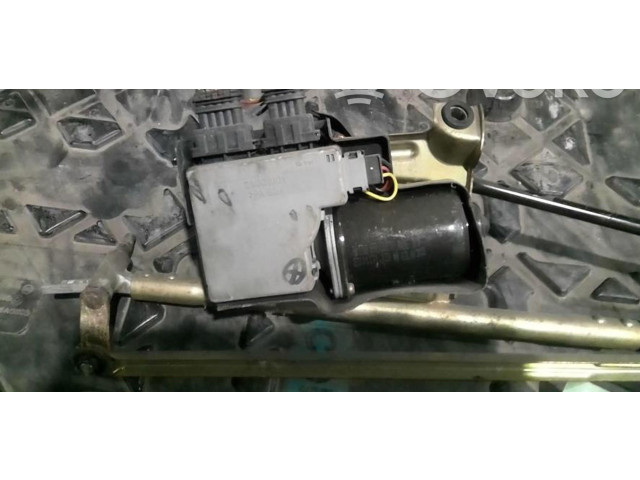 Моторчик дворников 60657040 Alfa Romeo 166