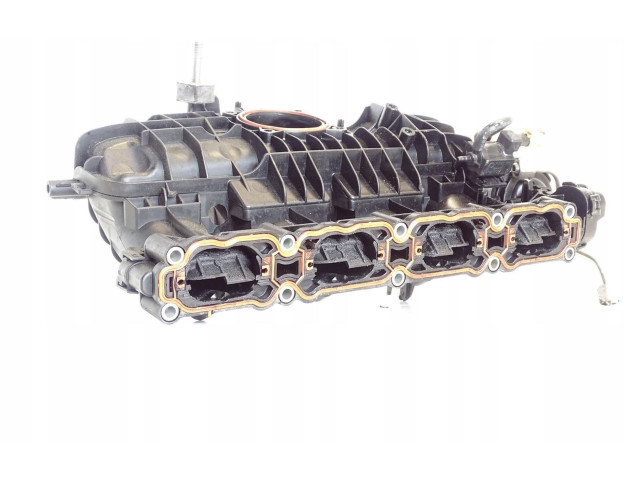 Всасывающий коллектор 06L133201N Audi Q5 SQ5