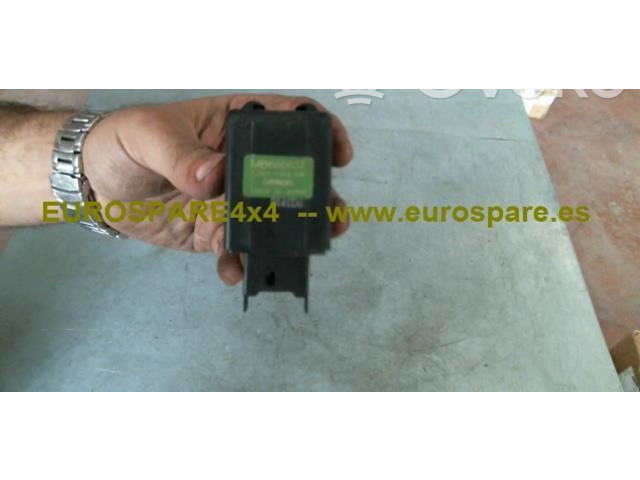 Блок предохранителей MB666637 Mitsubishi Montero