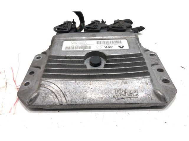 Блок управления двигателем Блок управления 8200240487, M000T45171ZT Dacia Logan I