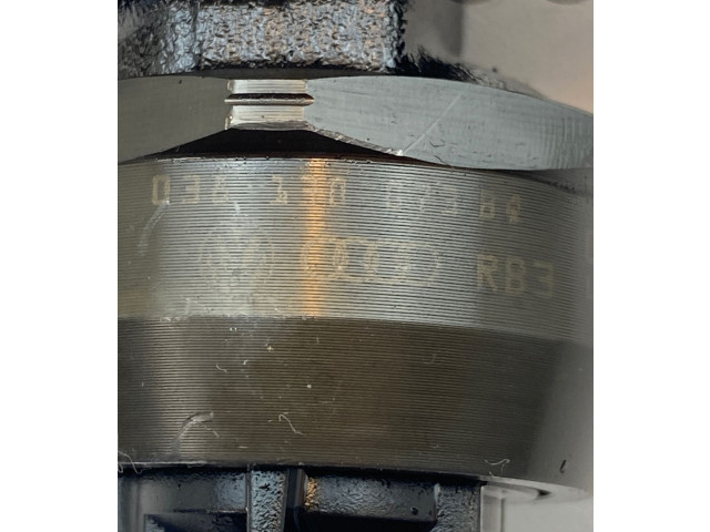 Vstřikovač 038130073B Volkswagen Caddy BMM