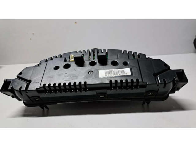 Přístrojová deska Mercedes-Benz C W203 2005 A2035404947, 018549