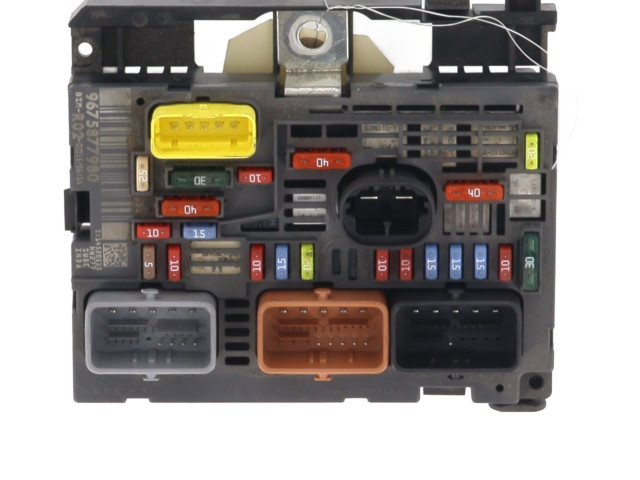 Pojistková skříňka 9807028580 Peugeot 3008 2011