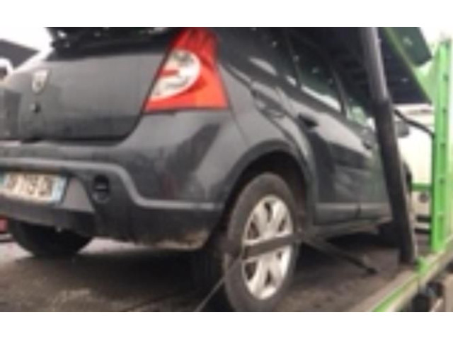 Вентилятор радиатора     214817807R    Dacia Sandero 