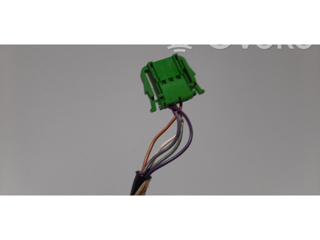 Зеркало электрическое        Volkswagen New Beetle  1998 - 2011 года   