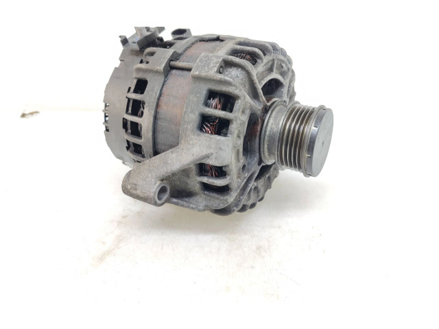 Генератор 30659131, 0125811005   Volvo V60      