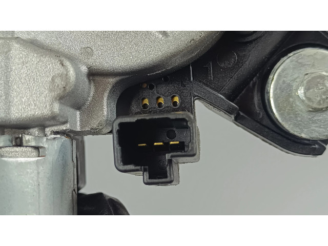 Моторчик заднего дворника 8611036000 SsangYong Rexton