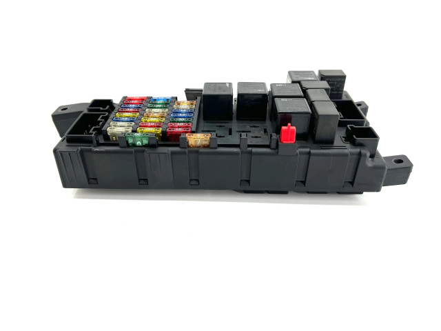 Блок предохранителей 8678449, 518785100 Volvo XC90