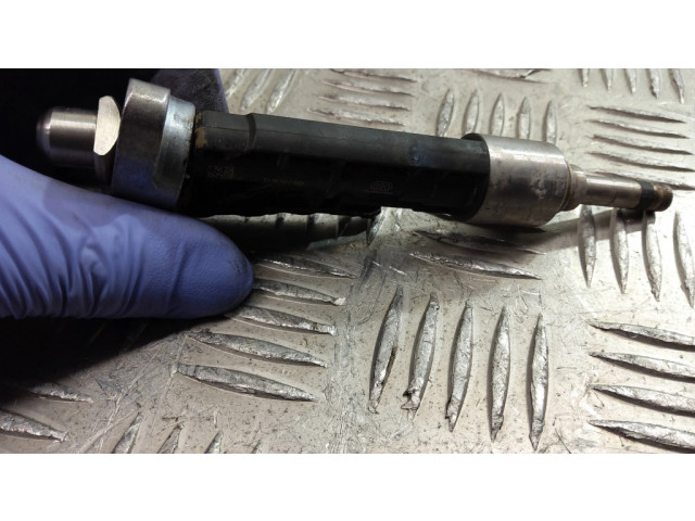 Vstřikovač 0261500541 BMW X3 G01 pro benzínový motor 2.0