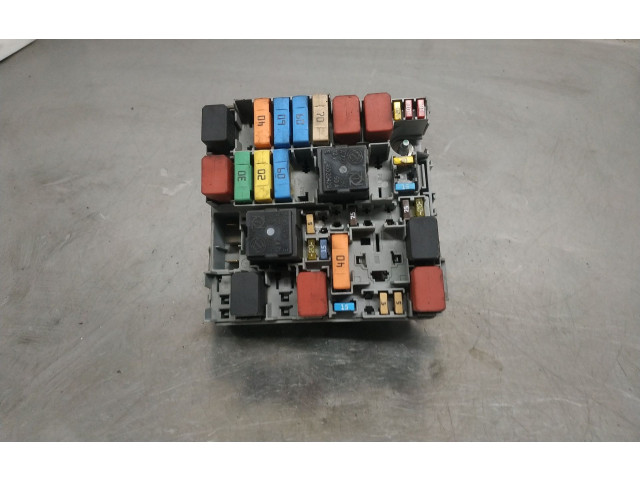 Блок предохранителей 51849424 Alfa Romeo Giulietta