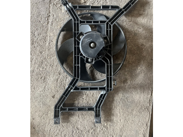 Электрический вентилятор радиаторов  8200702956   Dacia Logan I 