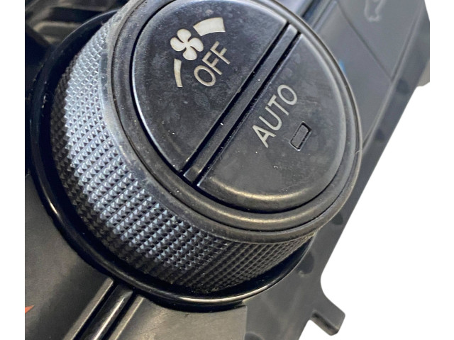 Блок управления климат-контролем 5PG682XGAE   Jeep Grand Cherokee