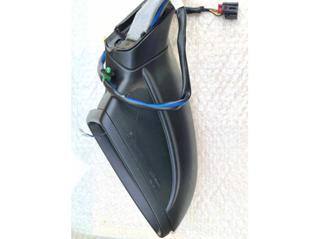 Зеркало электрическое        Volkswagen Golf VII  2013 - 2019 года   