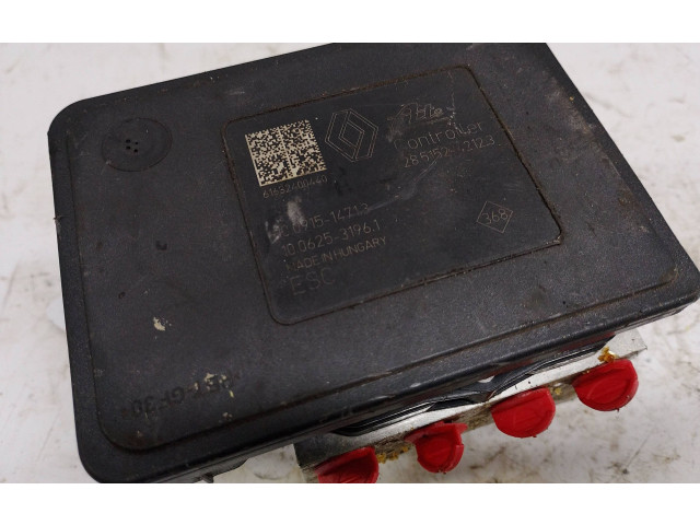 Блок АБС 476600078R Dacia Dokker 2012 - года