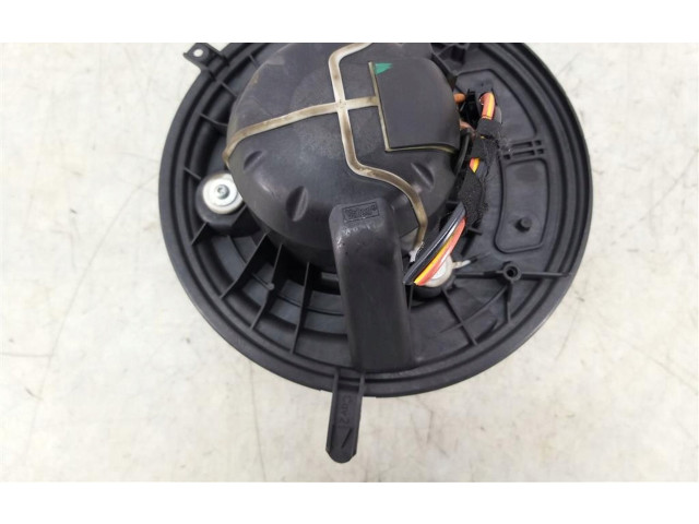 Вентилятор печки    5D3330100   Fiat Grande Punto