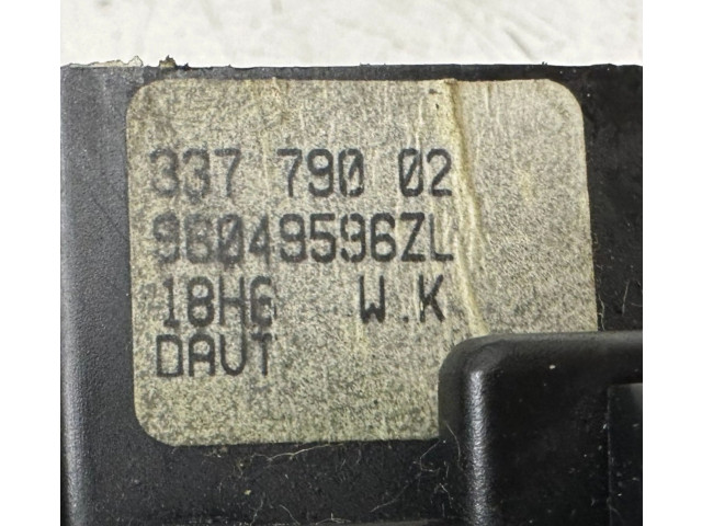 Подрулевой шлейф SRS 33779002, 61620011   Peugeot Expert